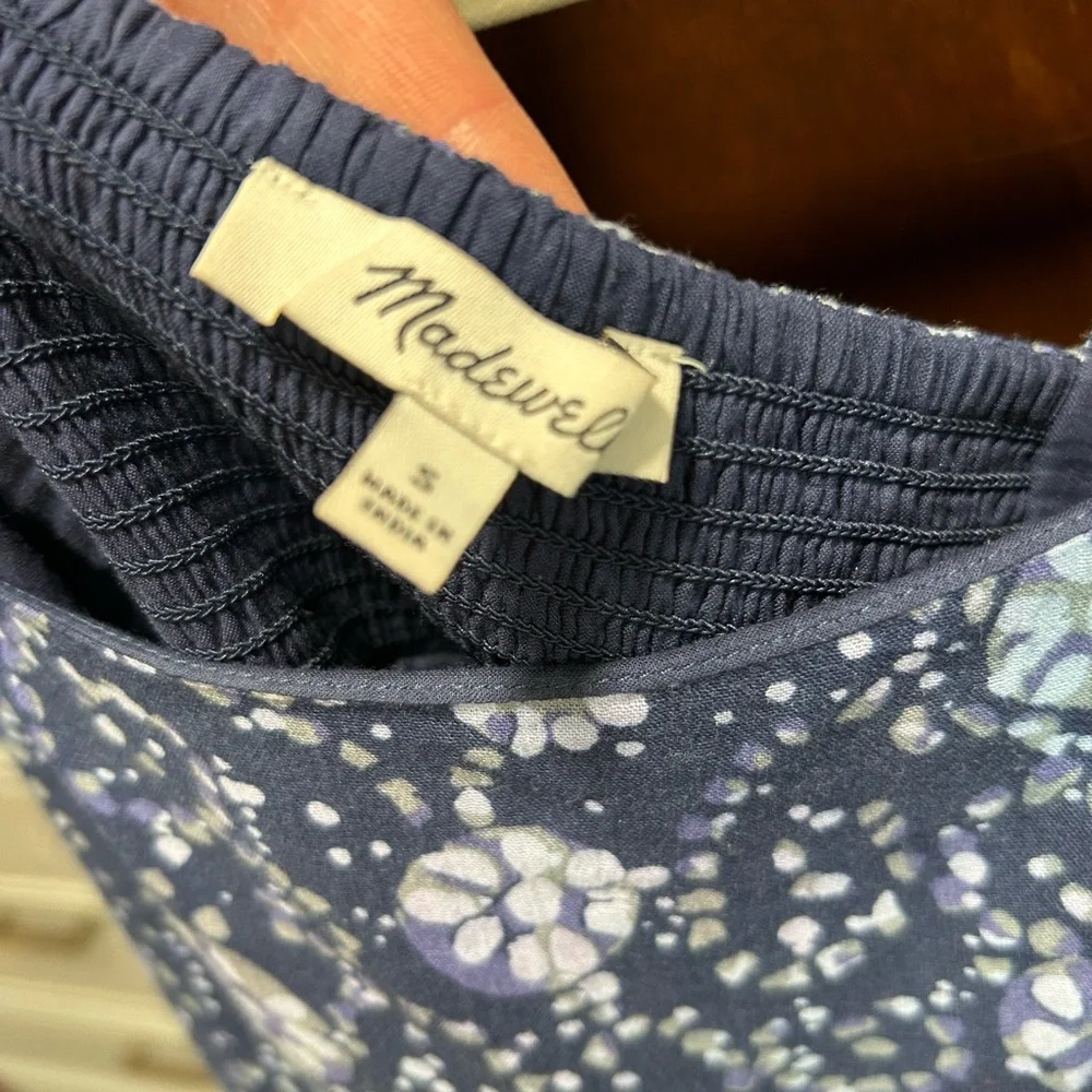 Madewell Navy Floral Top - Picture 2 of 5